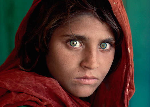 Icons. Steve McCurry a Pavia